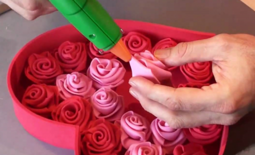 Cách làm hộp hoa hồng trái tim SIÊU dễ thương ngày Valentine